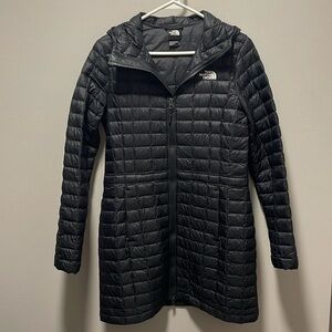 Northface Thermoball coat